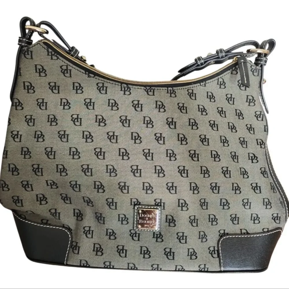 Signature Canvas Dooney & Bourke Gray and Black Women's Bag